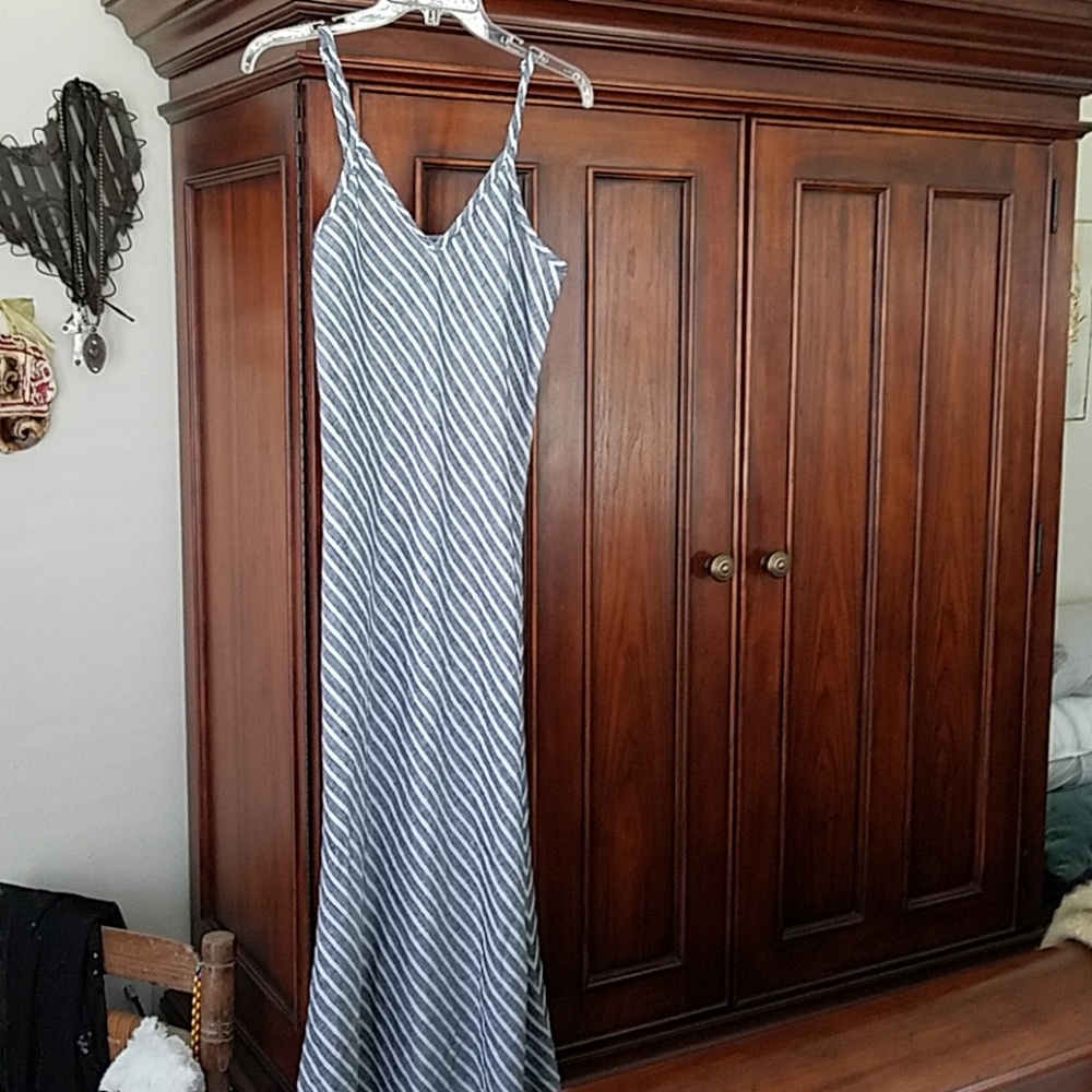 Artisan*ny Linen maxi dress